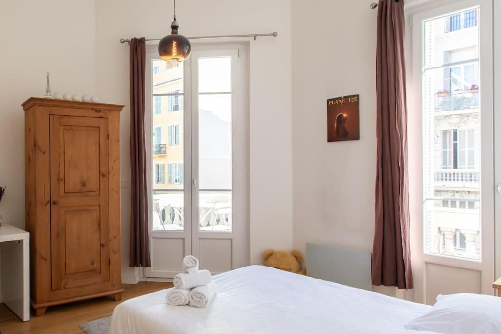 Appartement #22 Emma 2bdr Balcony Center Town 2mins Tramway Nice